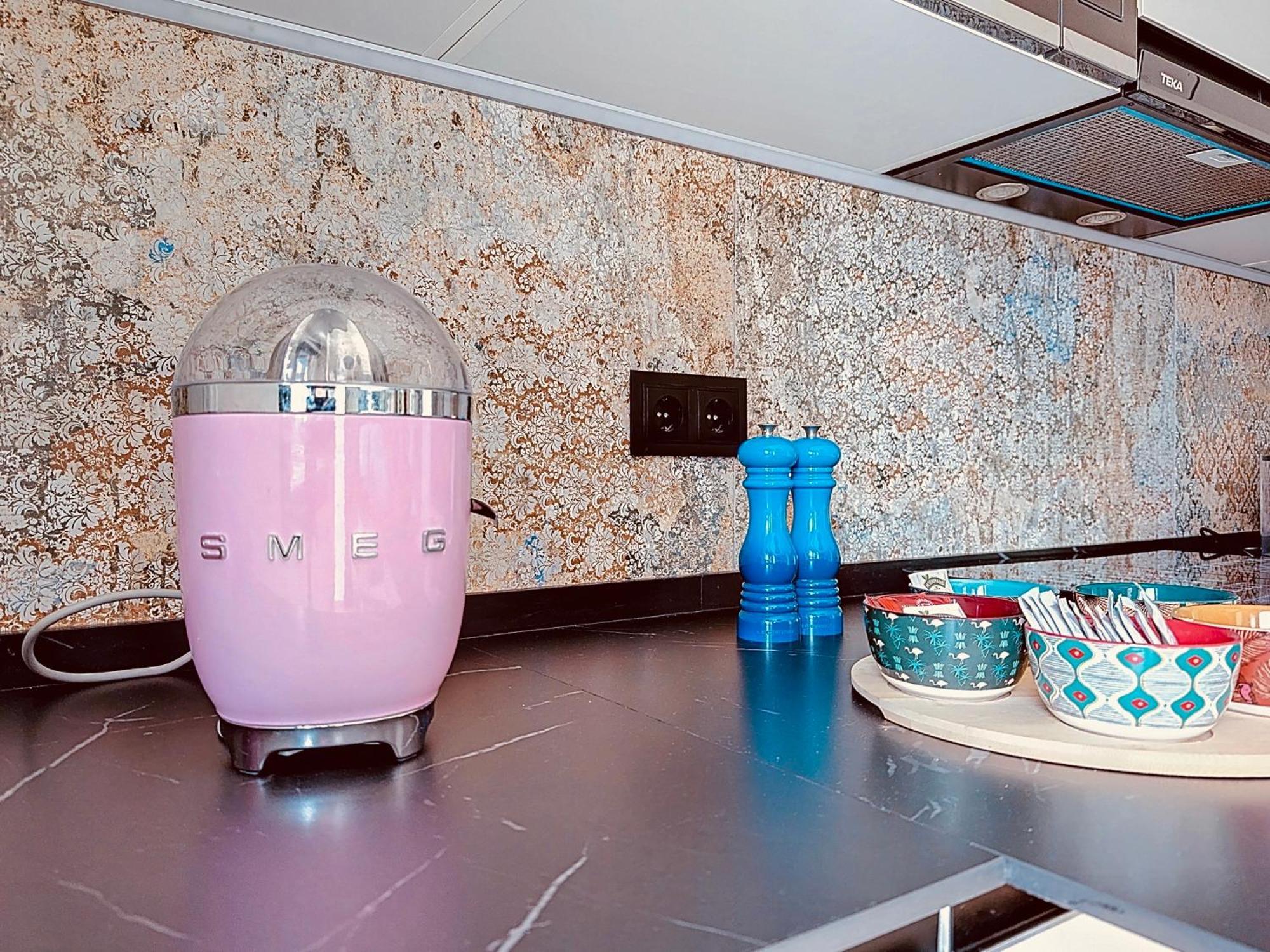 Alhambra Deco Homtels Lägenhet Torremolinos Exteriör bild