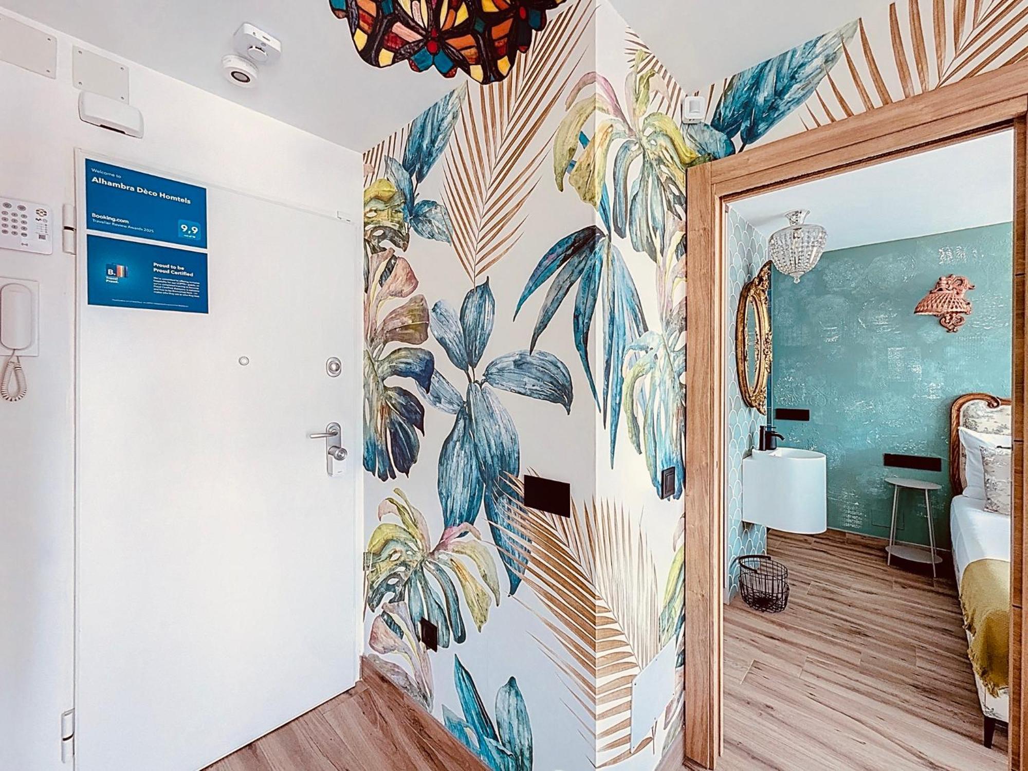 Alhambra Deco Homtels Lägenhet Torremolinos Exteriör bild