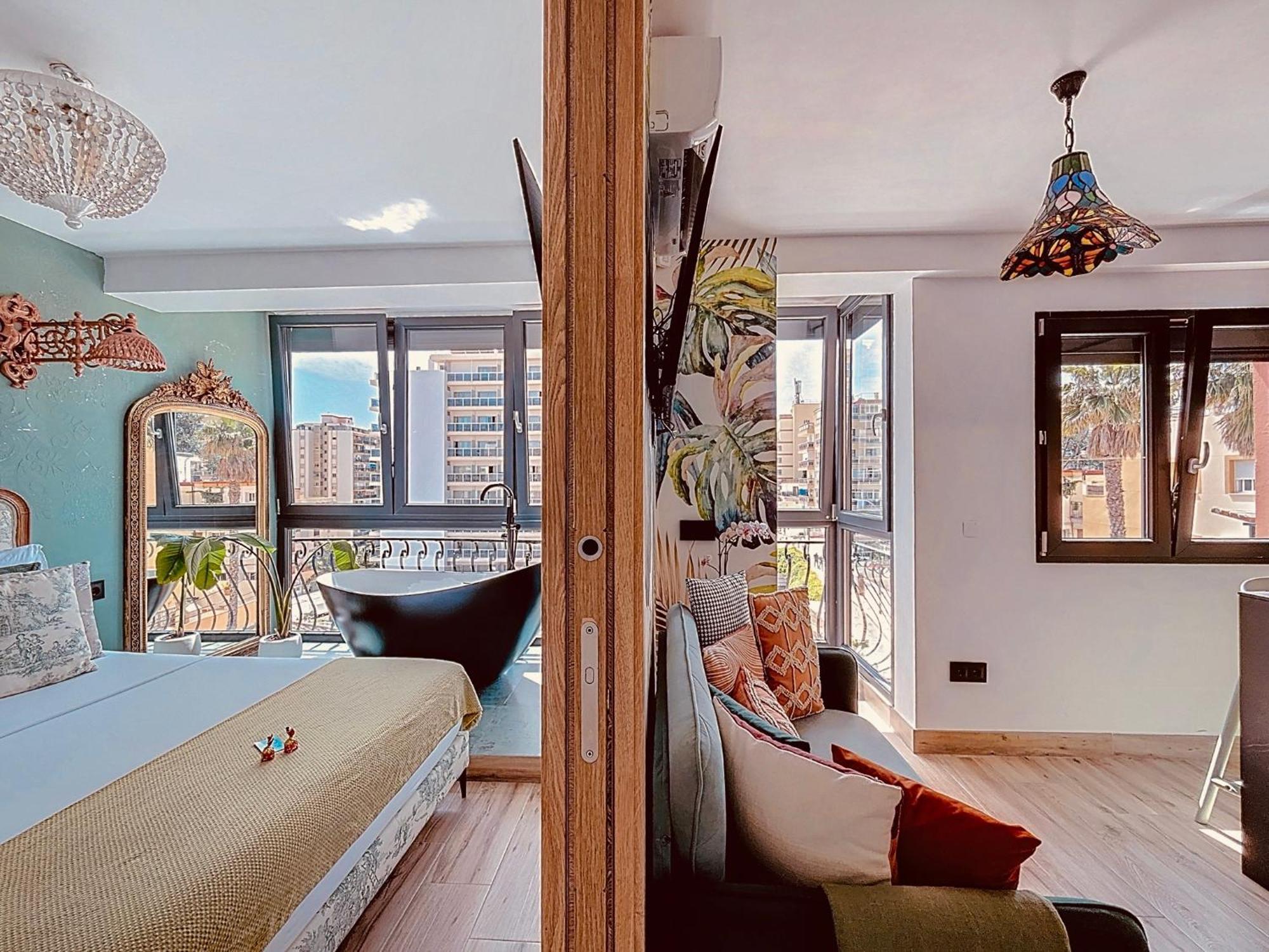 Alhambra Deco Homtels Lägenhet Torremolinos Exteriör bild