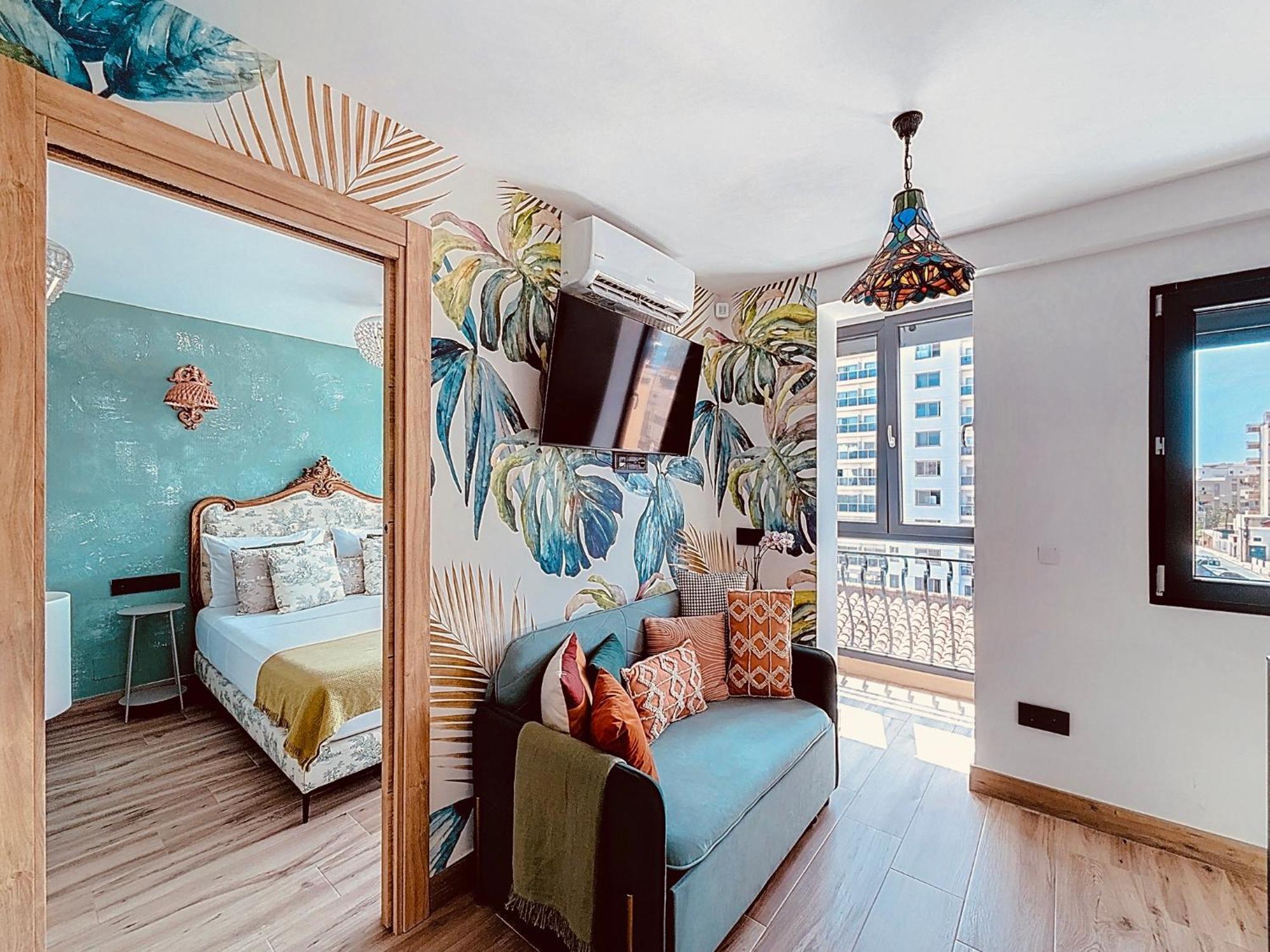 Alhambra Deco Homtels Lägenhet Torremolinos Exteriör bild