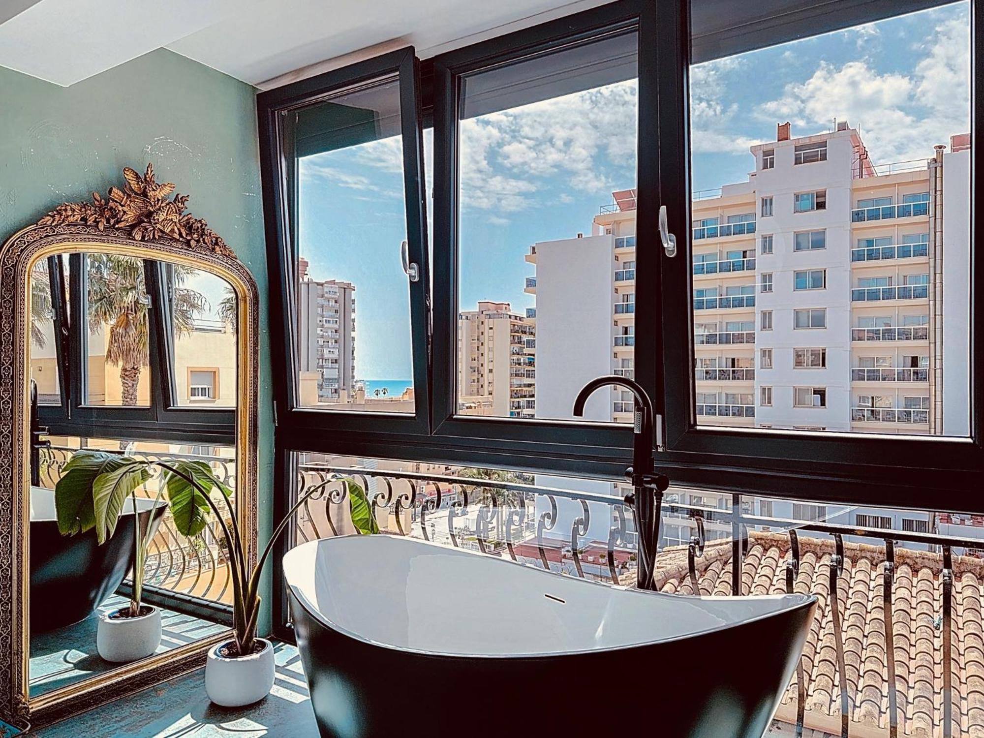 Alhambra Deco Homtels Lägenhet Torremolinos Exteriör bild